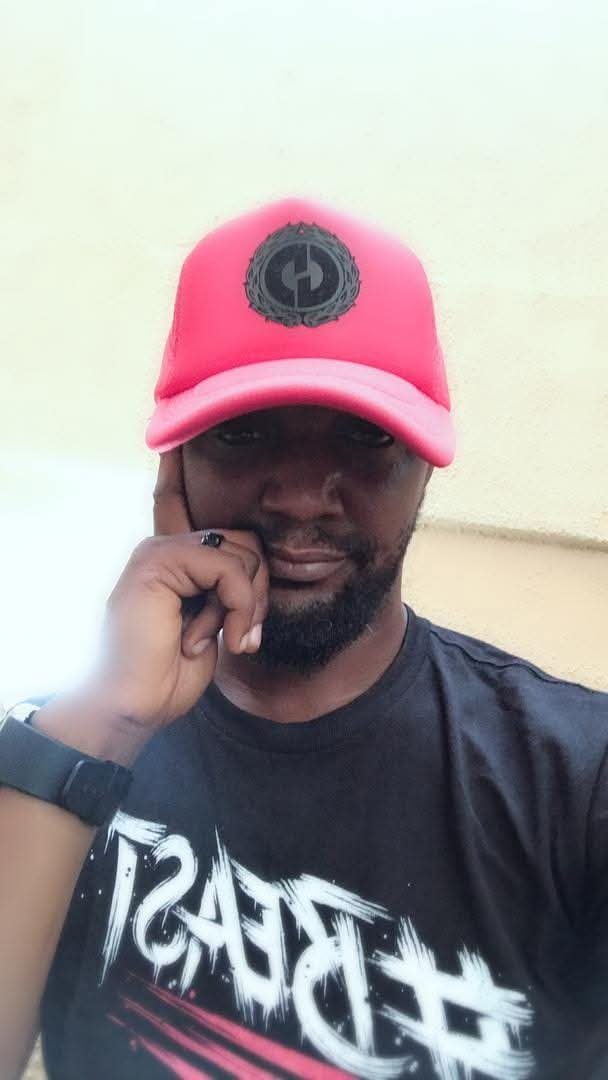 Omololu Oyeshola